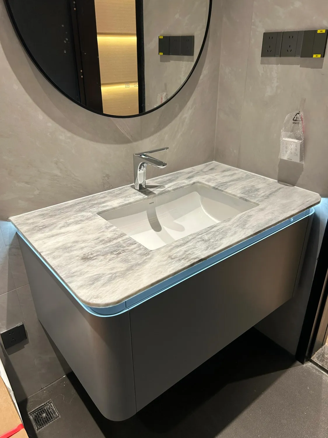 Calacatta White Marble Vanity Countertops