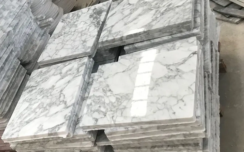 Natural Calacatta Marble Slabs for Interior Design